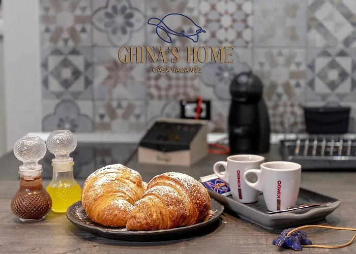 Nyaraló Ghina's Nápoly